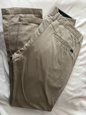 Volcom Men's Tan Chino Pants - Straight Leg
